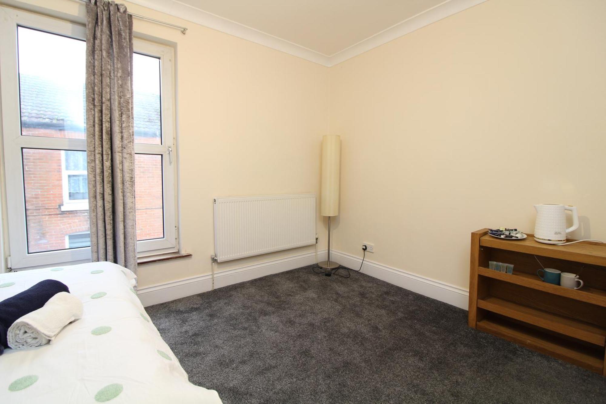 Centrally Located Double Room Southampton Exterior photo